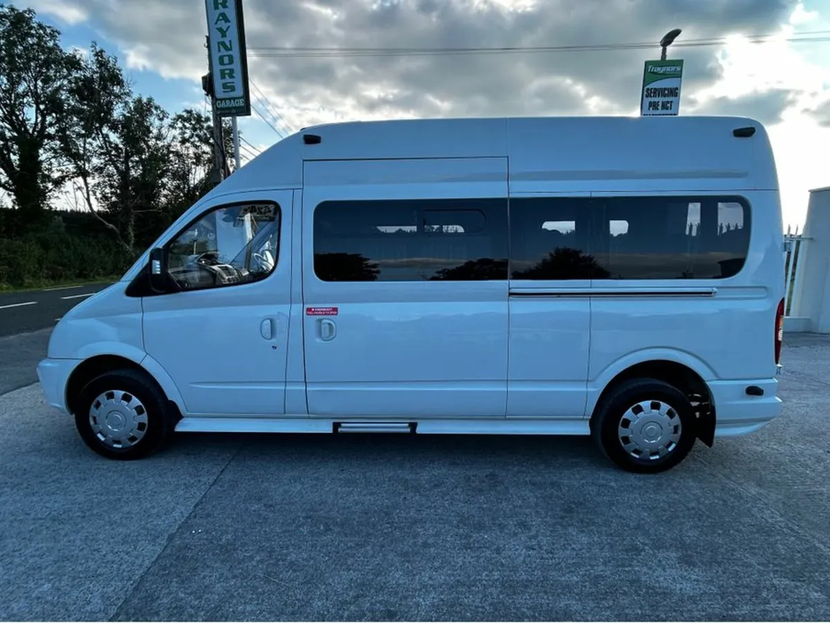 LDV V80 2021 14 seater - Image 2