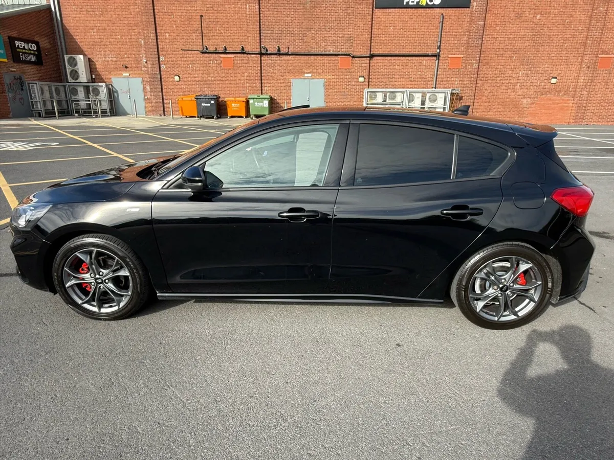 2019 FORD FOCUS ST LINE - Image 4