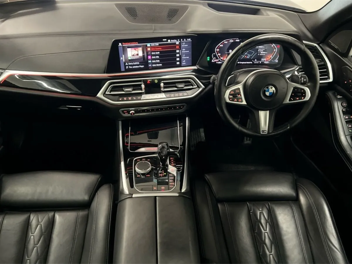 BMW X5 M50d - Image 4