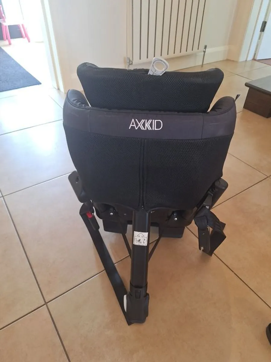 Axkid minikid rearfacing (birth to age 7) - Image 3