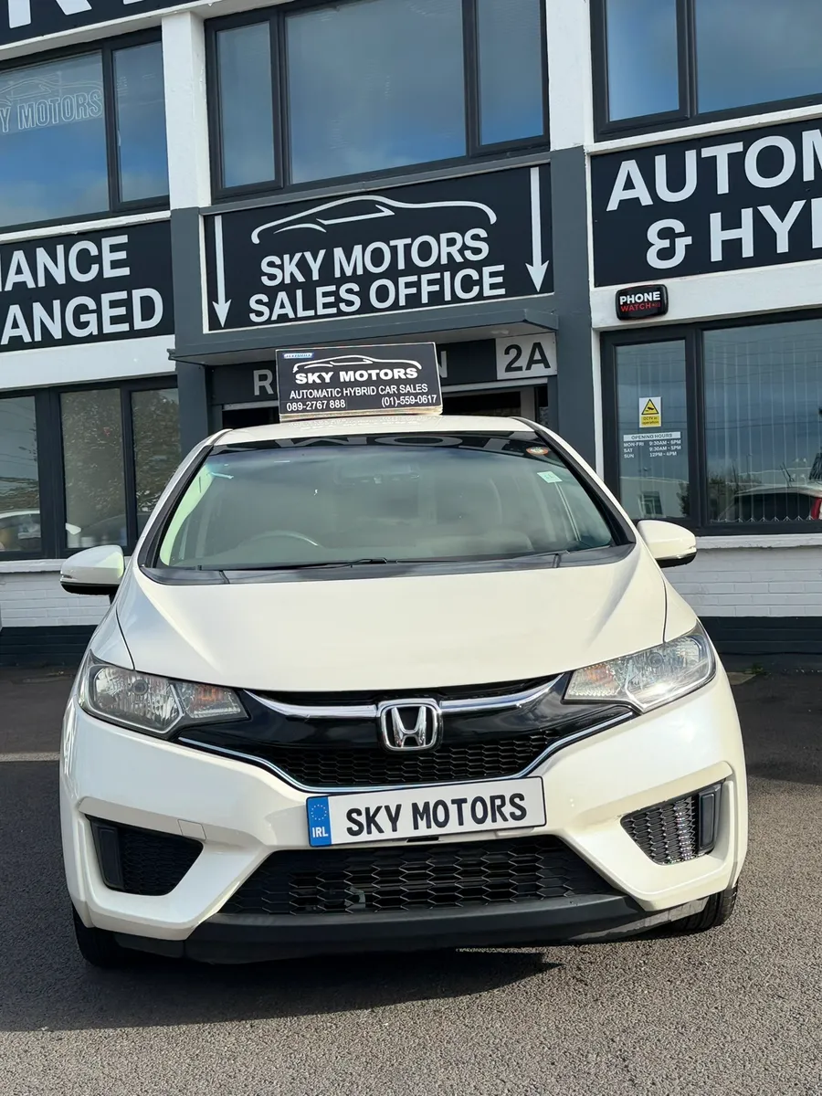 2017 Honda Fit 1.5 Petrol Hybrid ,Auto ,42K Miles - Image 2