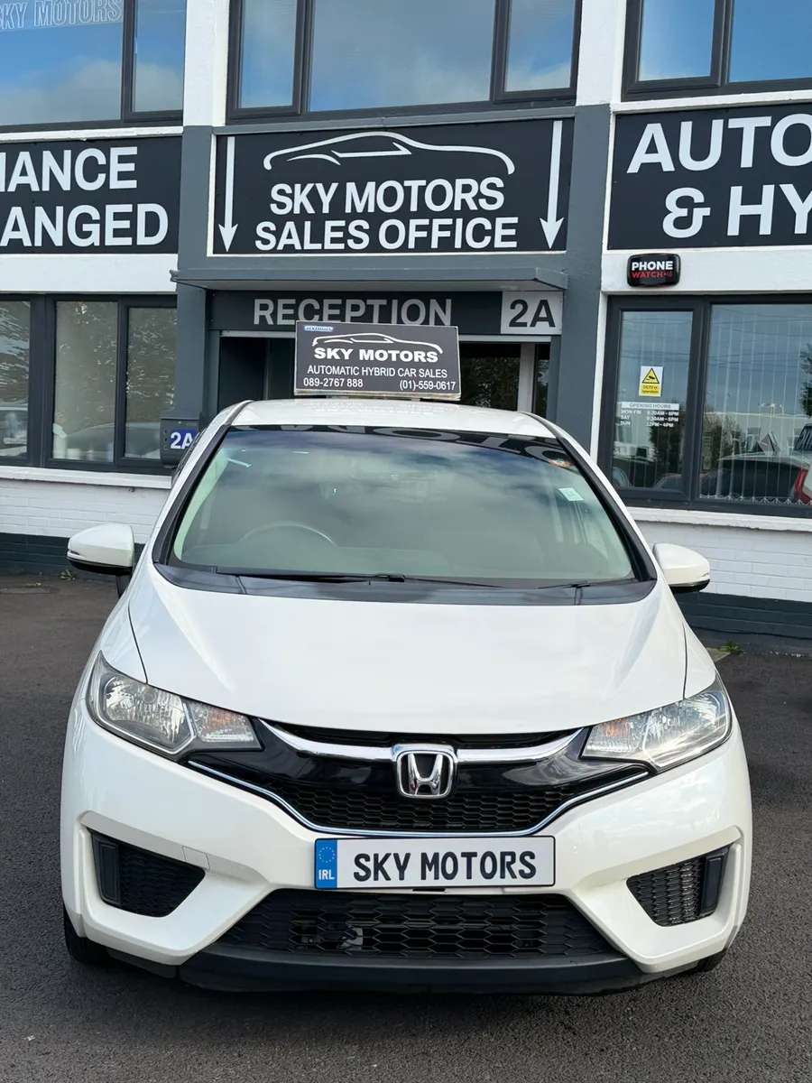 2017 Honda Fit 1.5 Petrol Hybrid ,Auto ,42K Miles - Image 4