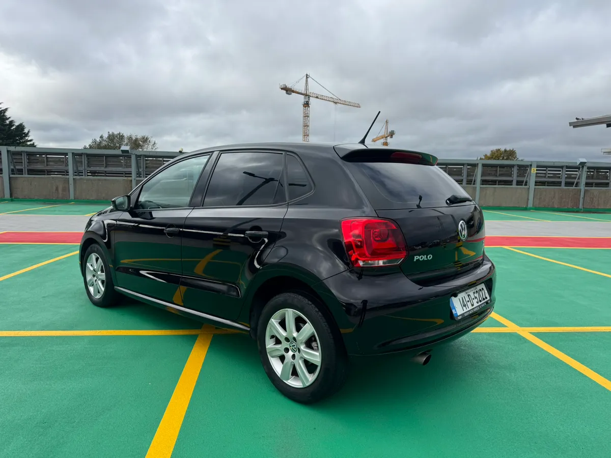 141 VW POLO 1.2 Auto VERY LOW MILEAGE - Image 3