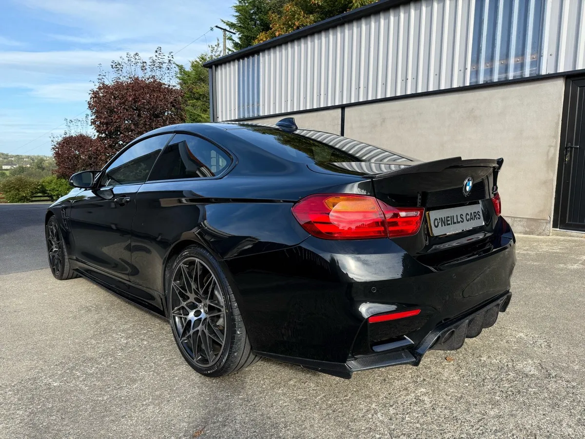 2017 Bmw M4 Competition - Image 2