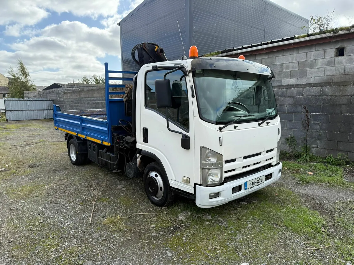 Isuzu NNR Tipper & Crane - Image 1