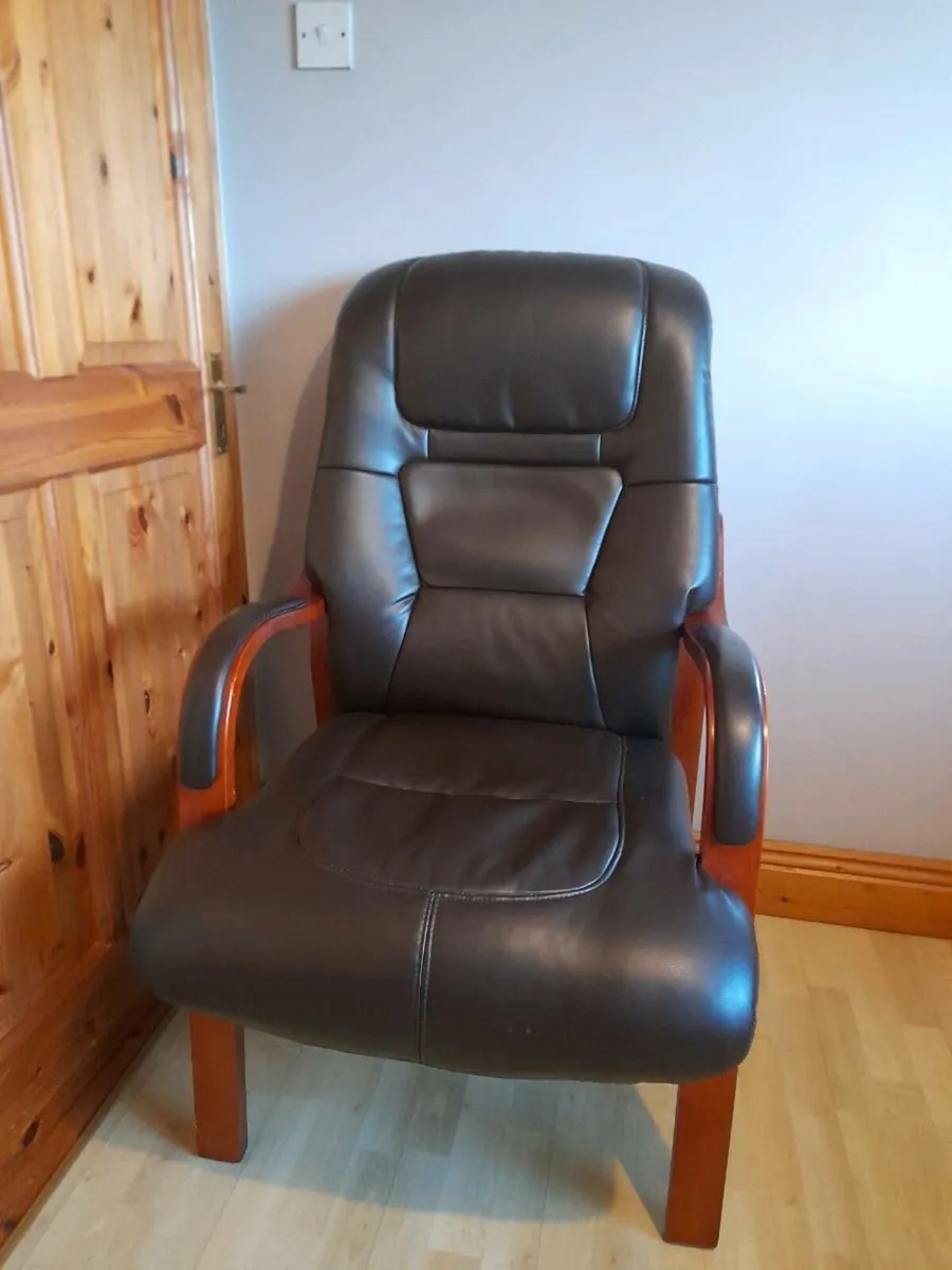 Orthapedic Chair - Image 1