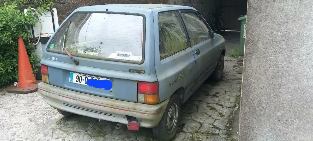 Mazda 121 1990 x2 - Image 2