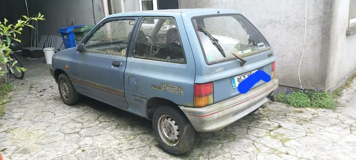 Mazda 121 1990 x2 - Image 3