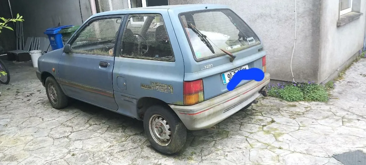 Mazda 121 1990 x2 - Image 4