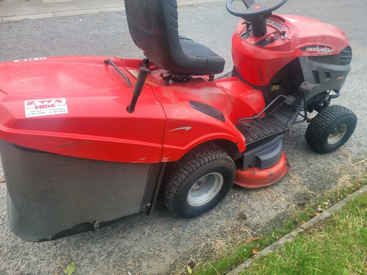Castlegarden lawnmower - Image 4