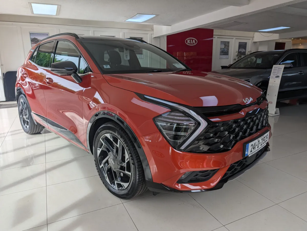 Kia Sportage GT Line With Sunroof 2024 - Image 2