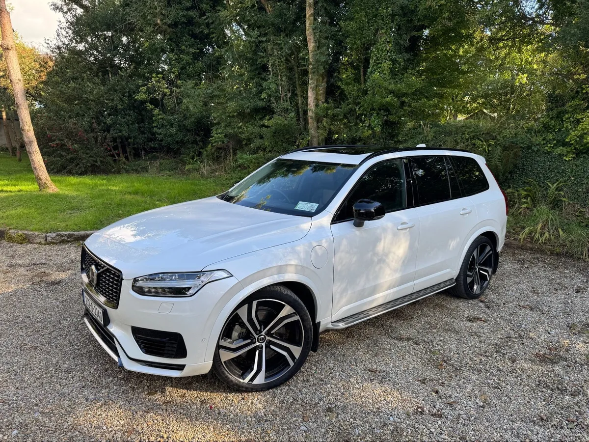 Volvo XC90 232 Ultimate Dark AWD Phev - Image 2