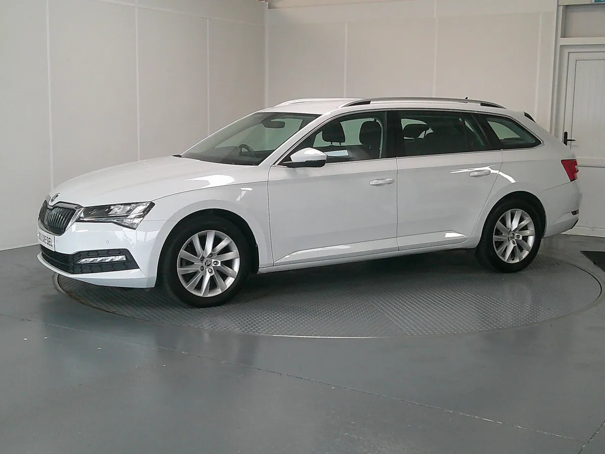 Skoda Superb 2020 - Image 3