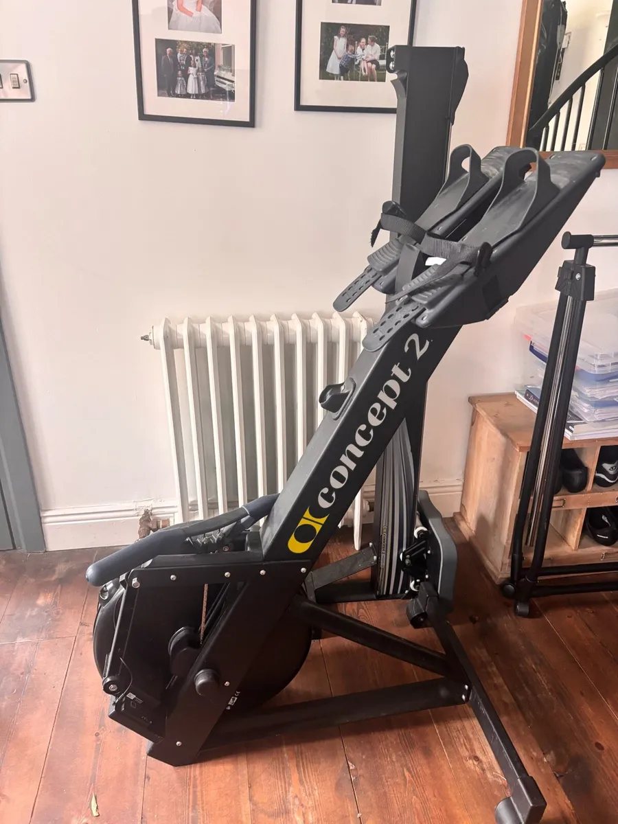 Concept 2 rowing machine - Image 1