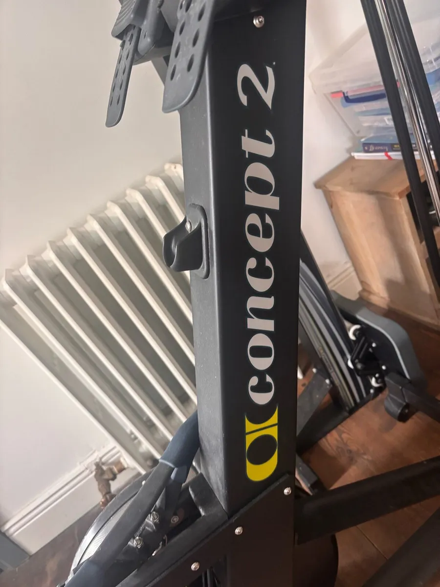 Concept 2 rowing machine - Image 2