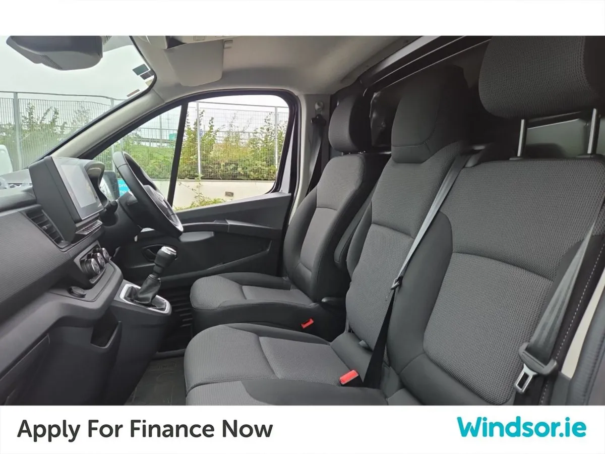 Nissan Primastar Primastar L2h1 170 SV Premium - Image 4