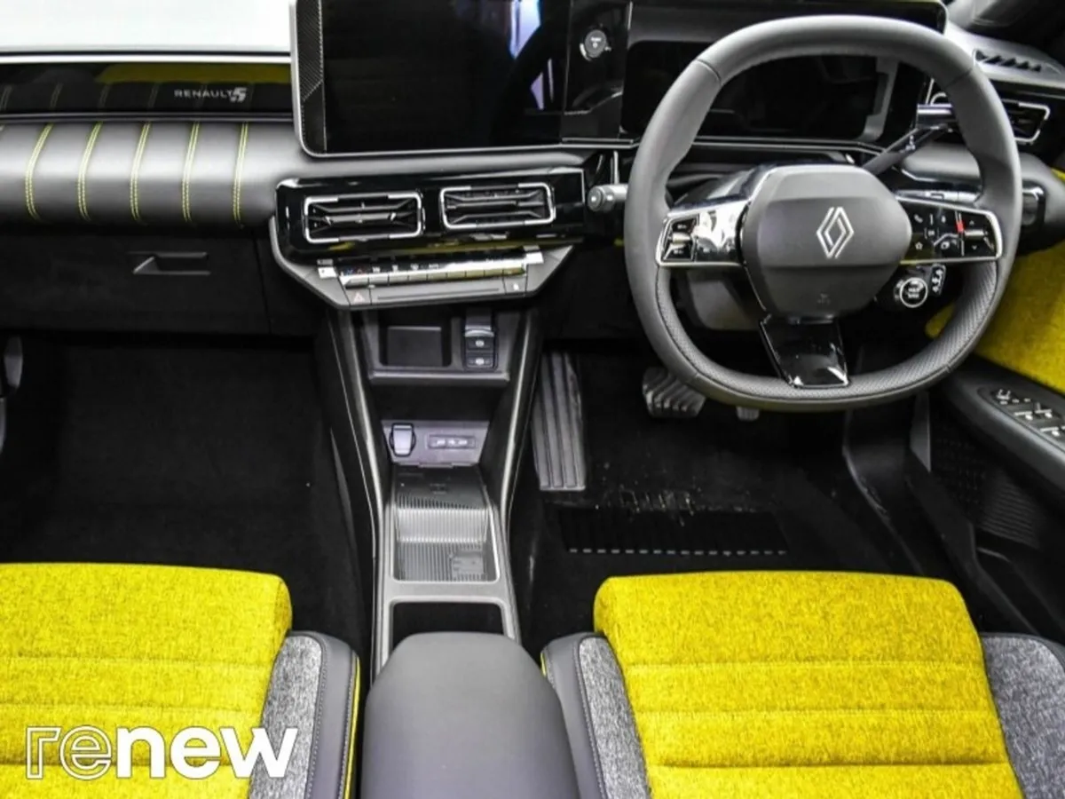 Renault 5 Iconic 40kwh 120hp Order Your 261 Today - Image 2