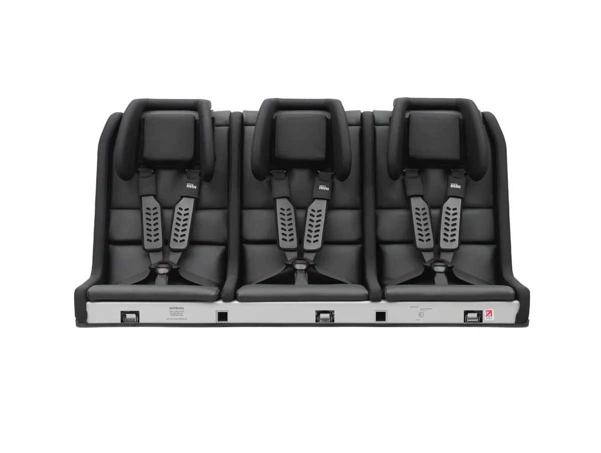 Multimac Superclub 3 Seater - Like New - Image 1