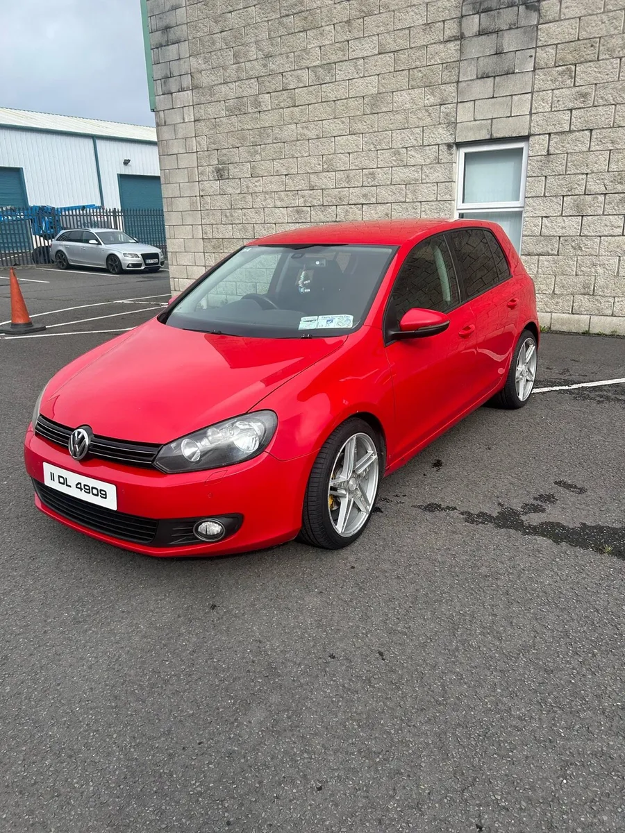 Volkswagen Golf 2.0 tdi 2011 - Image 2