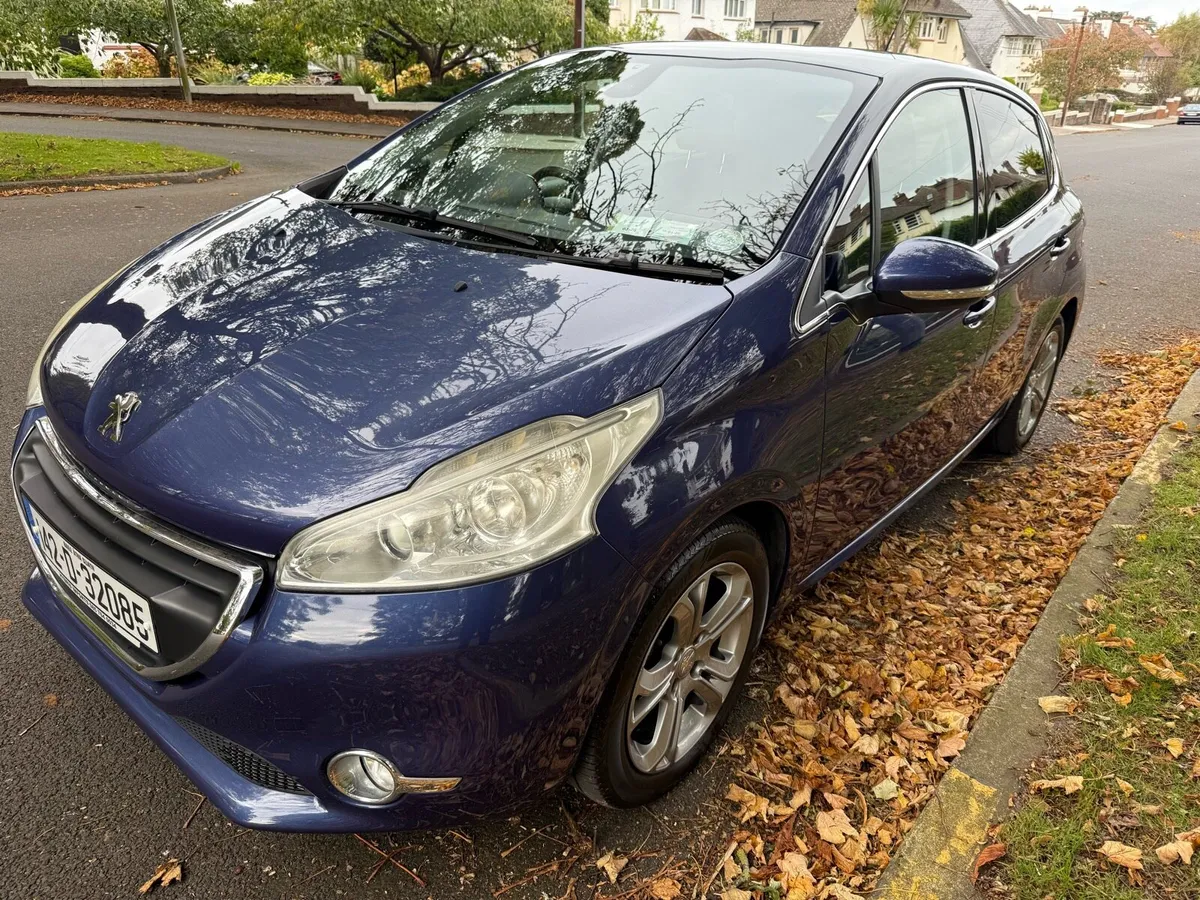 2014 Peugeot 208 AUTOMATIC 83000 KMS - Image 2