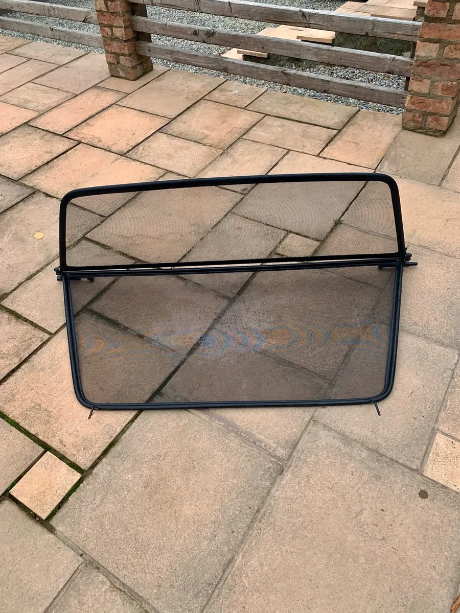 Saab convertible 2004 WindBraker - Image 1
