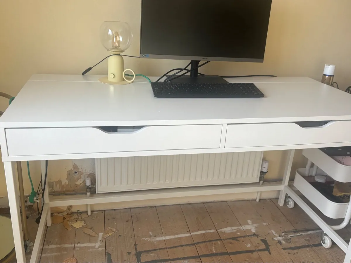 Ikea desk - Image 4