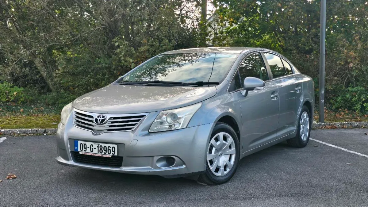 2009 Toyota Avensis NCT & TAX - Image 2