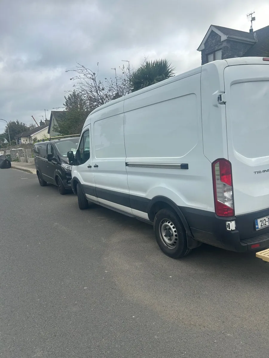 Ford Transit 2021 - Image 3