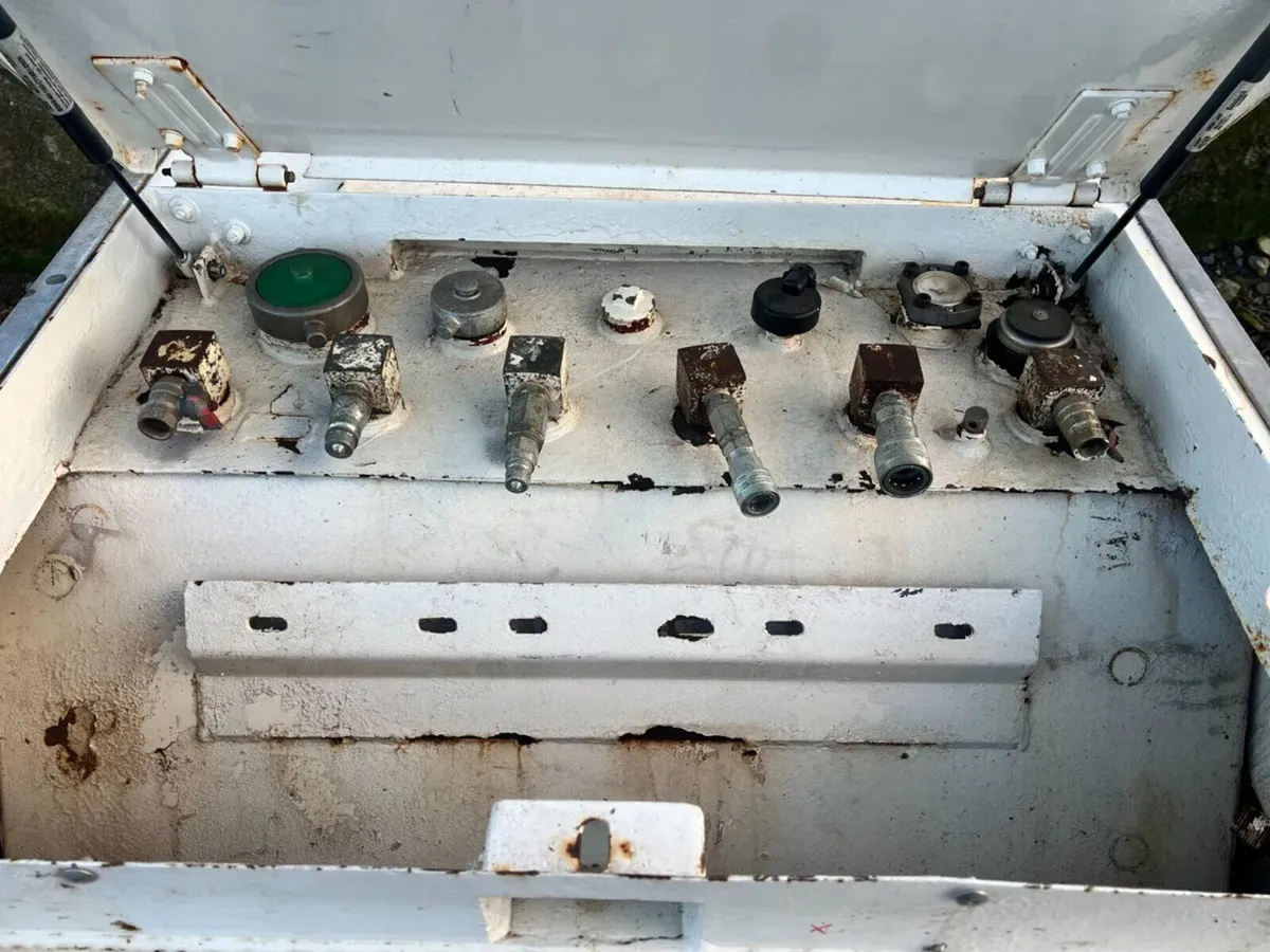 1000L Western Bunded Fuel Cubes - Image 2
