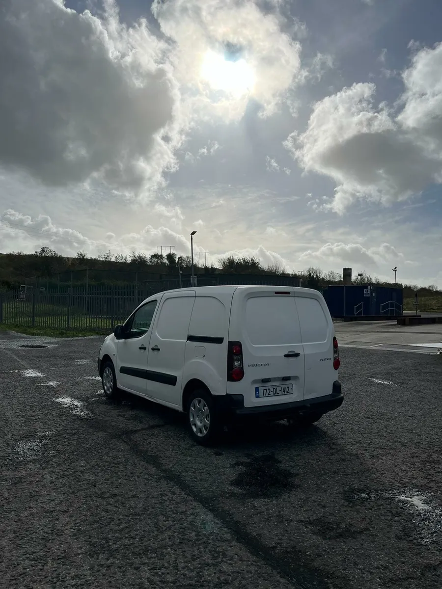 Peugeot partner no damage - Image 4