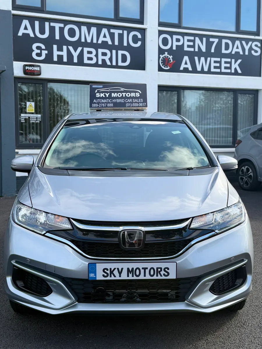 2019 Honda Jazz/Fit 1.5 Petrol Hybrid ,Automatic - Image 2