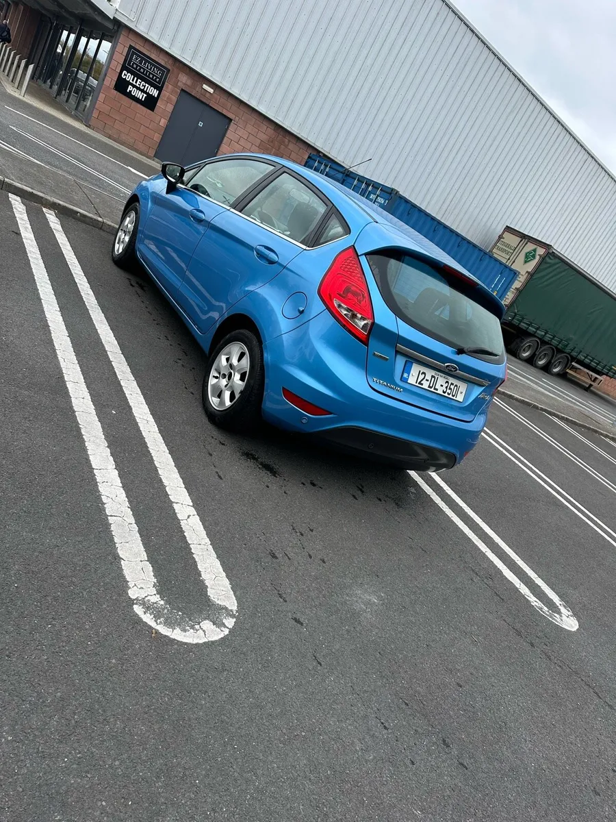 Ford fiesta - Image 3
