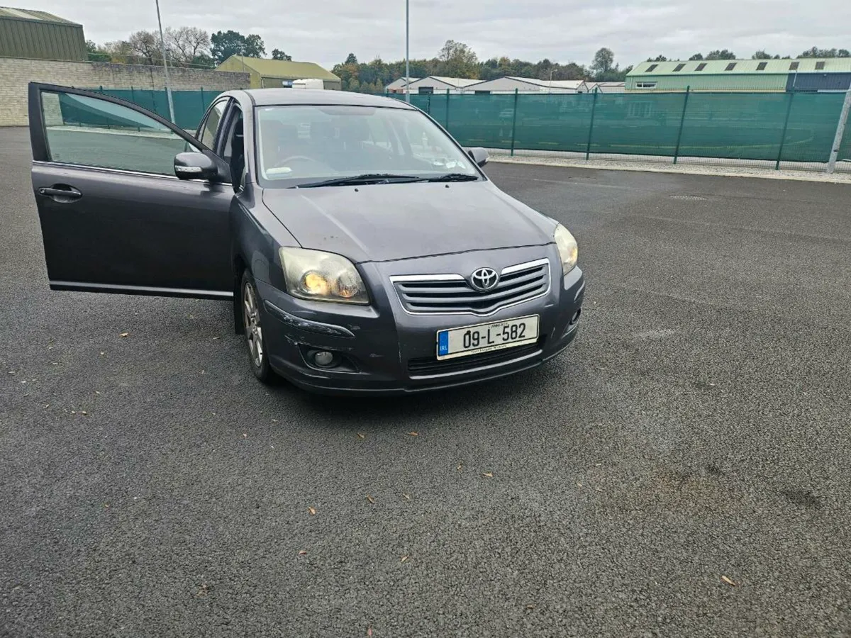 Toyota Avensis. - Image 1
