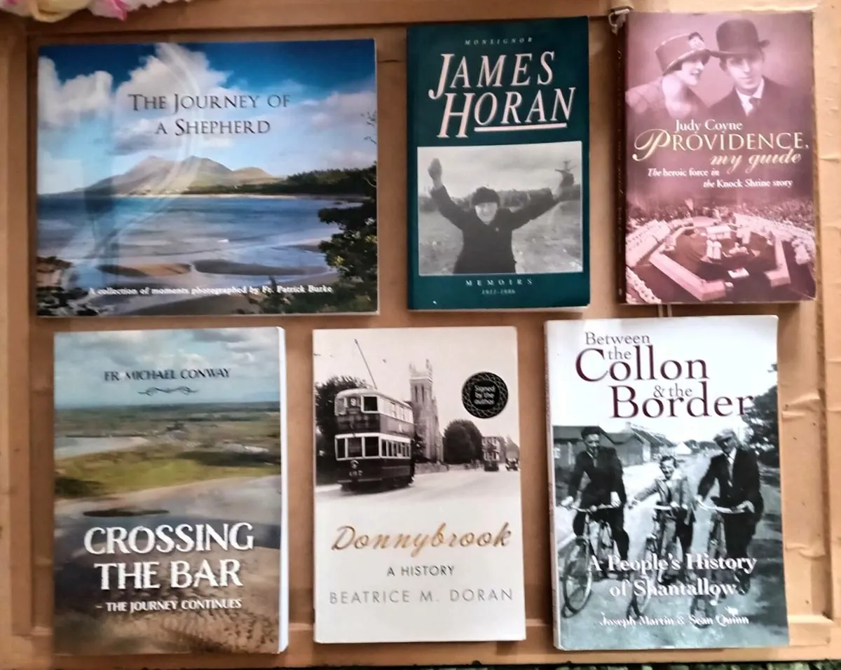 Irish Interest Books Any 3 for €20 (5 photos) - Image 1