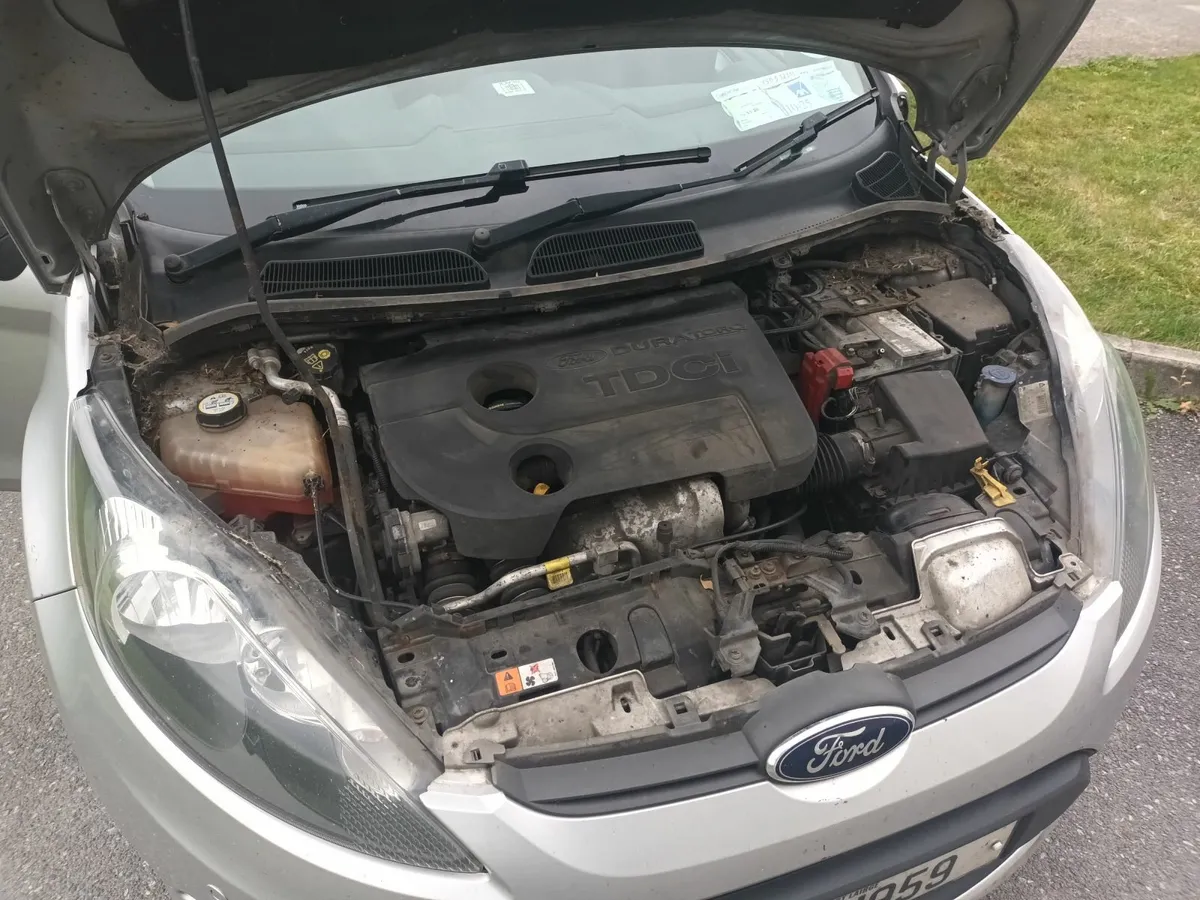 Ford Fiesta 2012 - Image 3