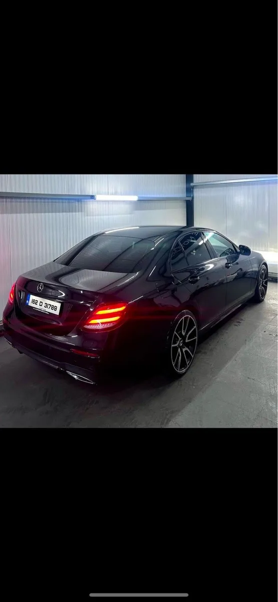 Mercedes e220d - Image 2