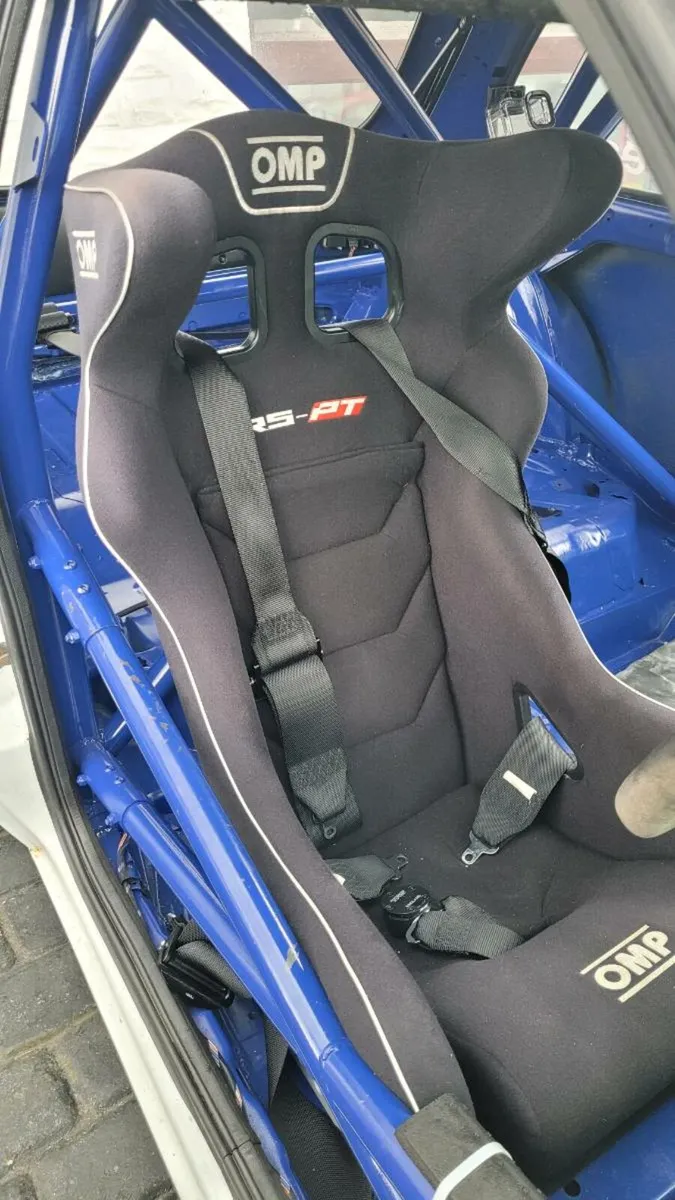 Ford fiesta zetec - Image 3