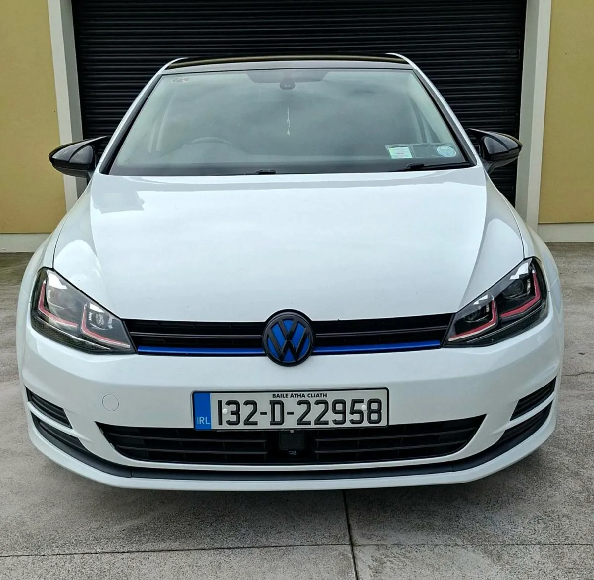 Volkswagen Golf 1.4 TSI Petrol Highline NCT + TAX - Image 4