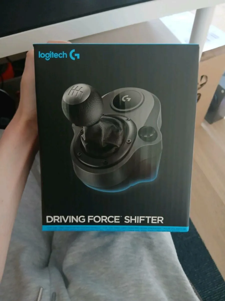 Logitech shifter - Image 1