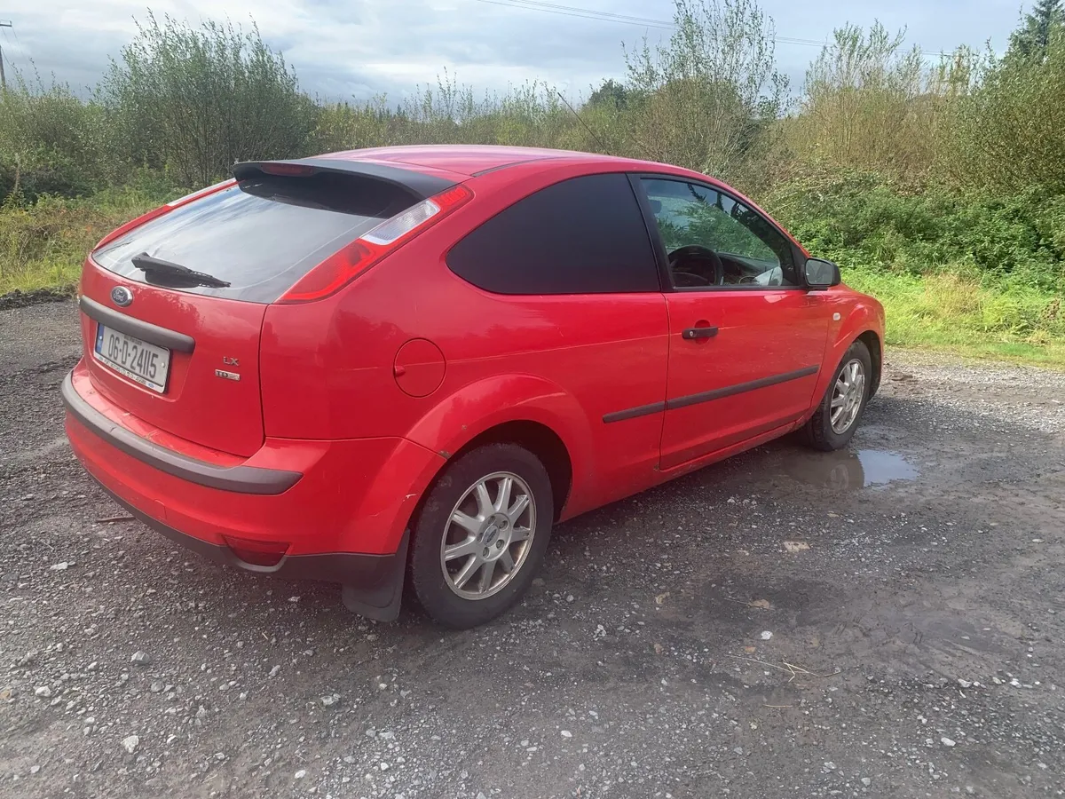 Ford Focus van  2006 - Image 4