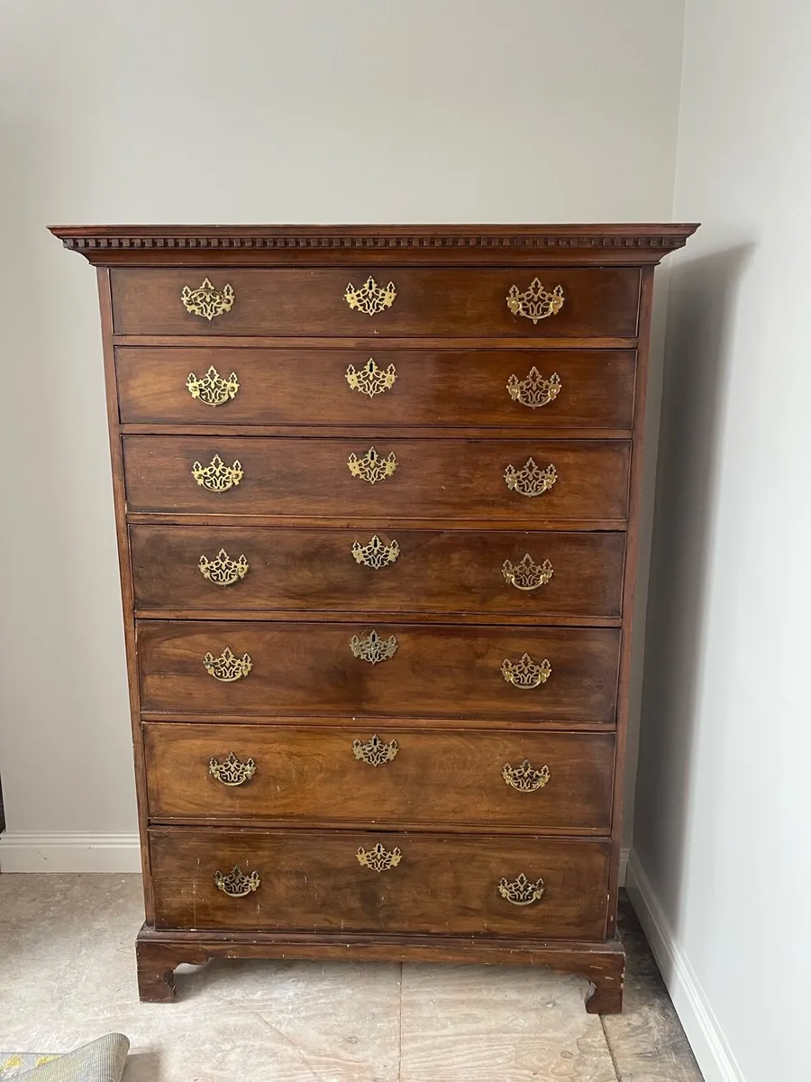 Tallboy chest of drawers - Image 1