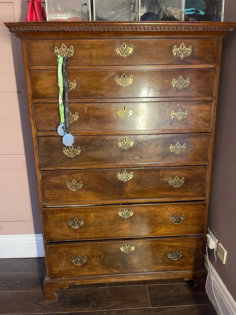 Tallboy chest of drawers - Image 2