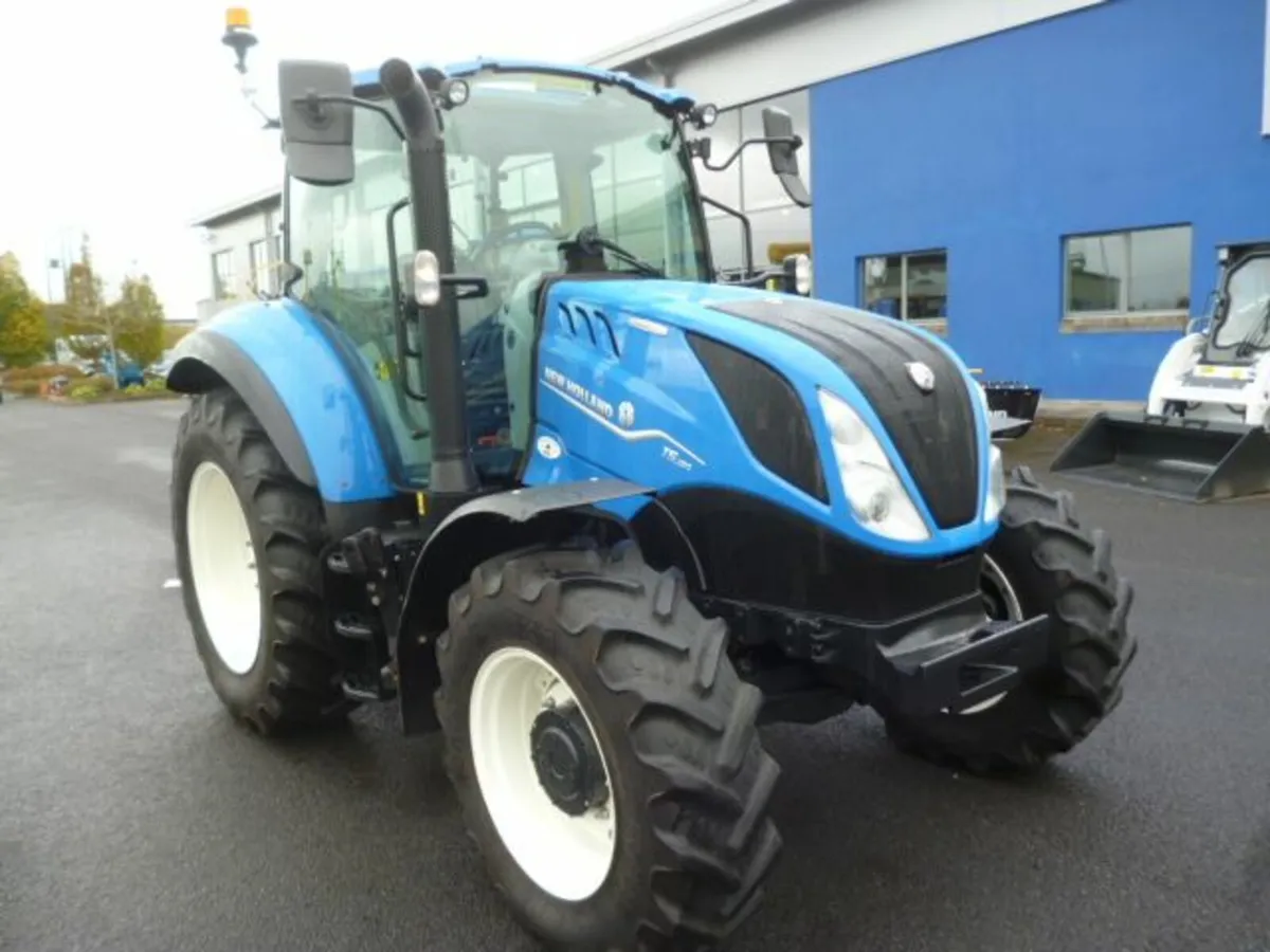 New Holland T5.120 Electro C. 2023 - Image 3
