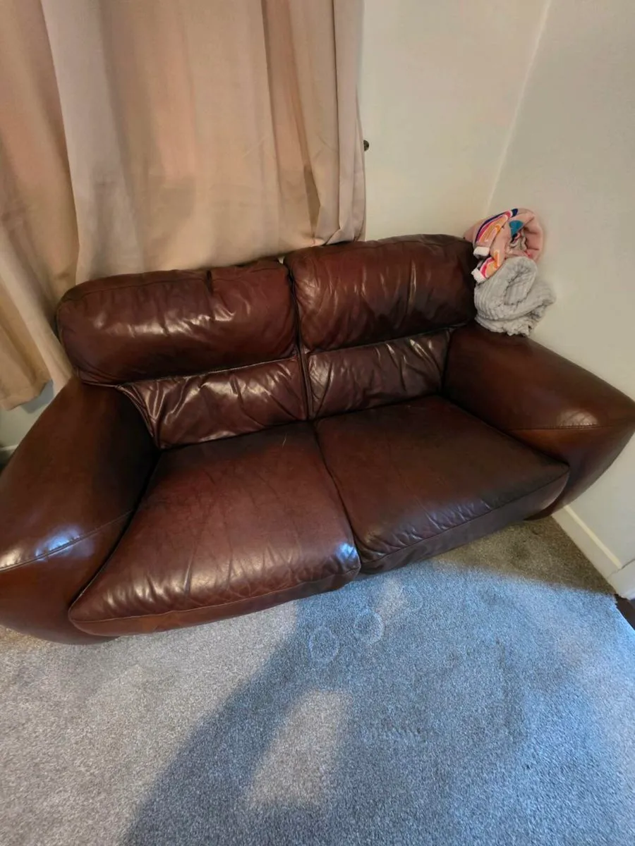 2 seater sofa - Image 4