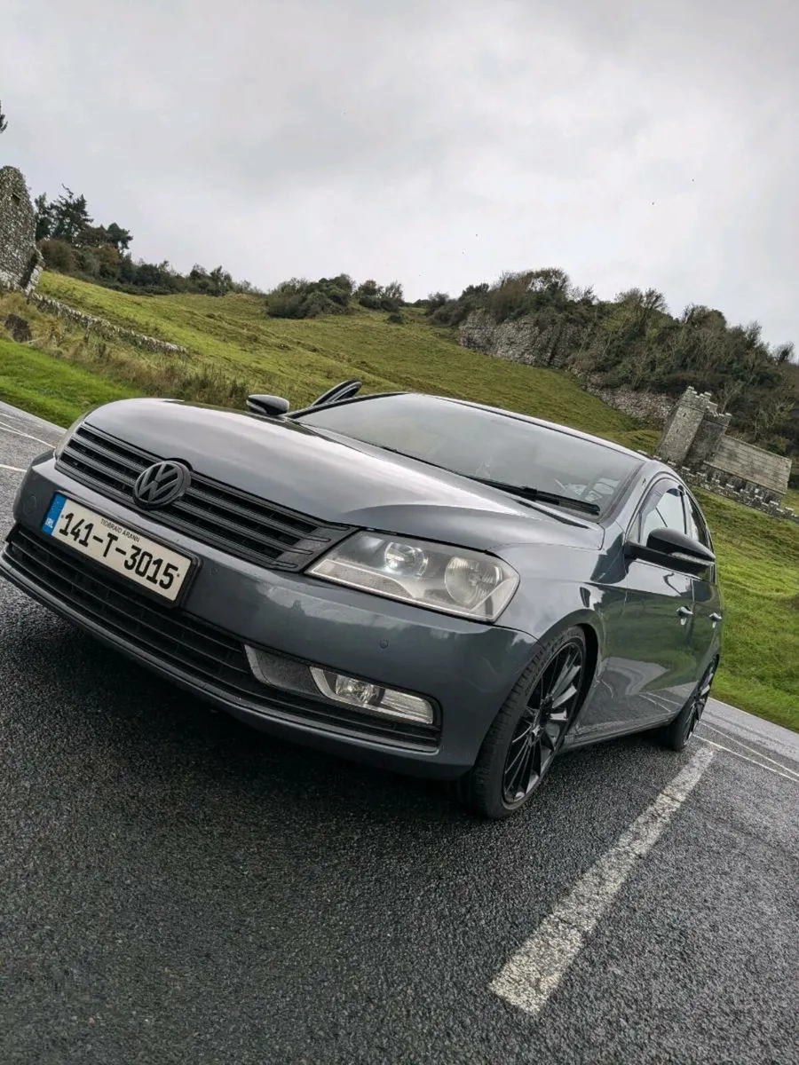 2014 Passat - Image 1