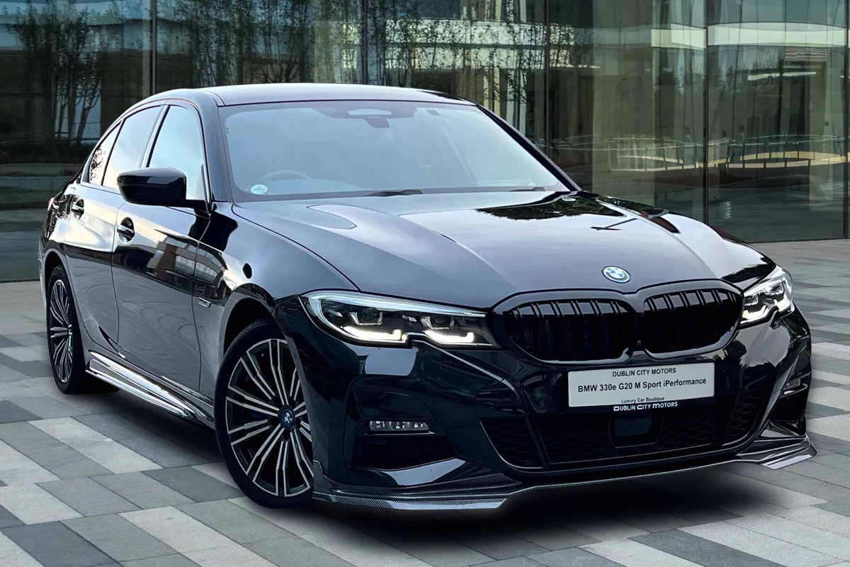 BMW 330e G20 M Sport iPerformance - Image 2
