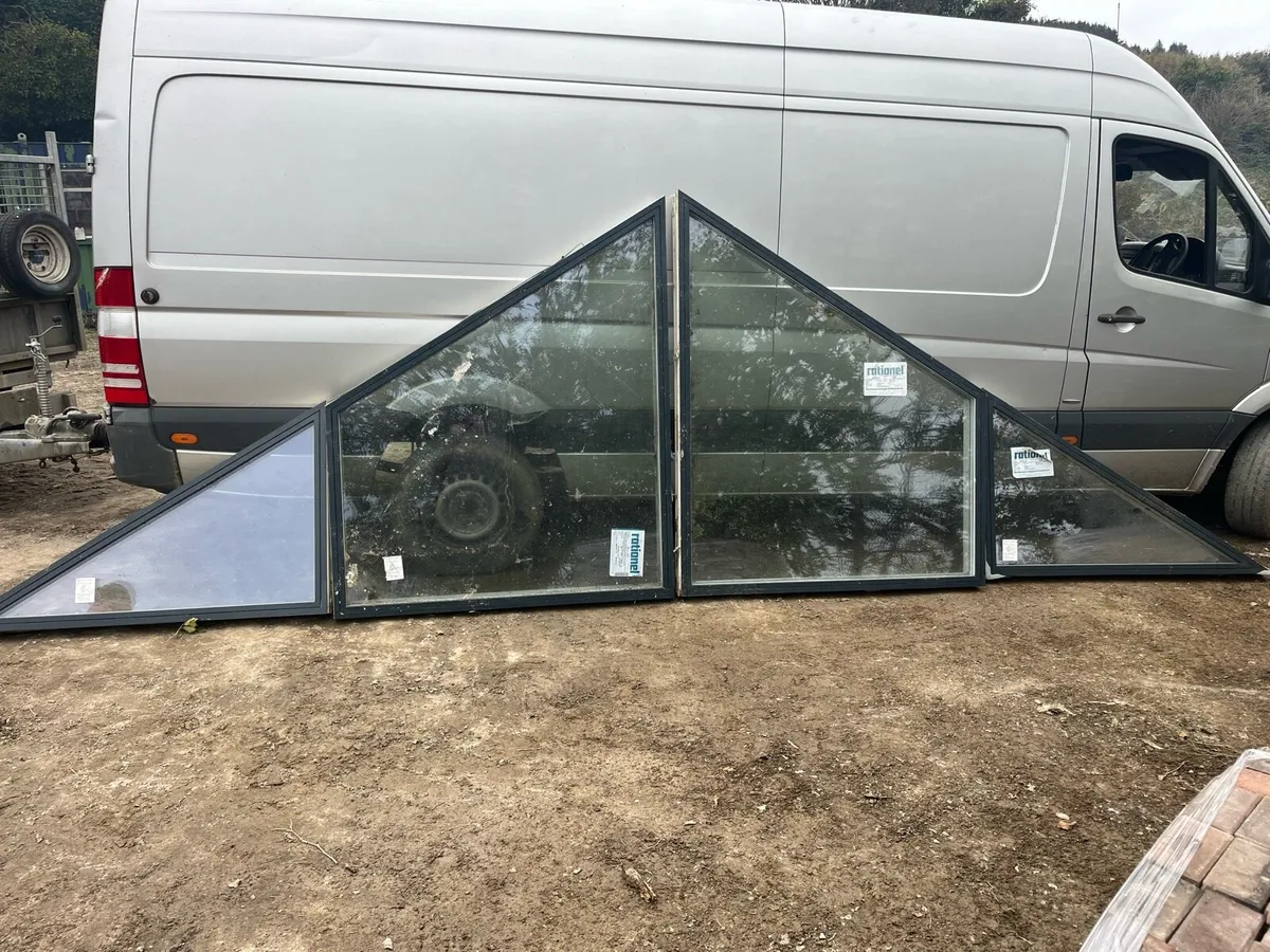 Double glazed trapezium window - Image 1