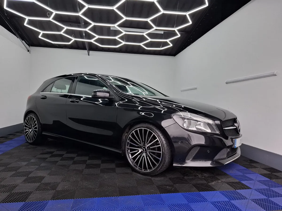 2016 Mercedes A180 D - Image 2