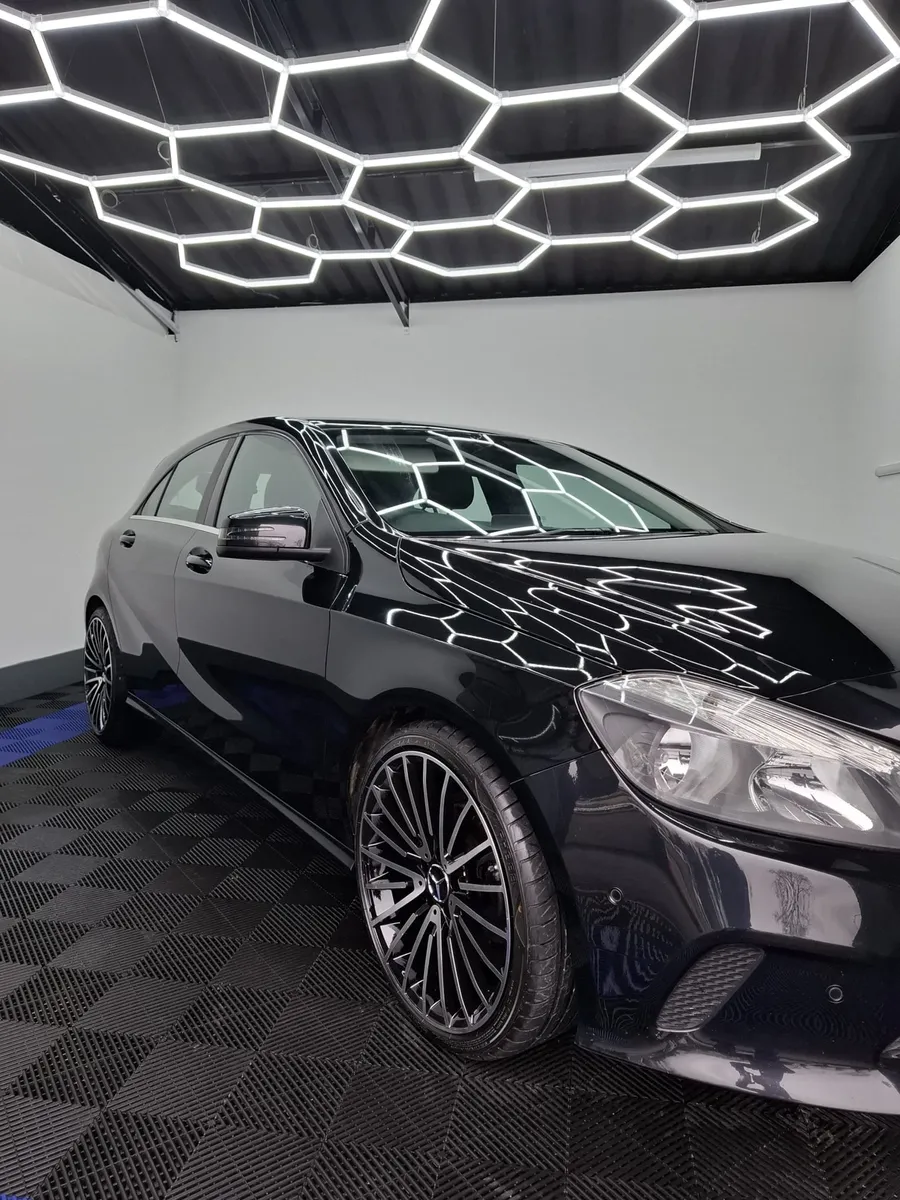 2016 Mercedes A180 D - Image 3