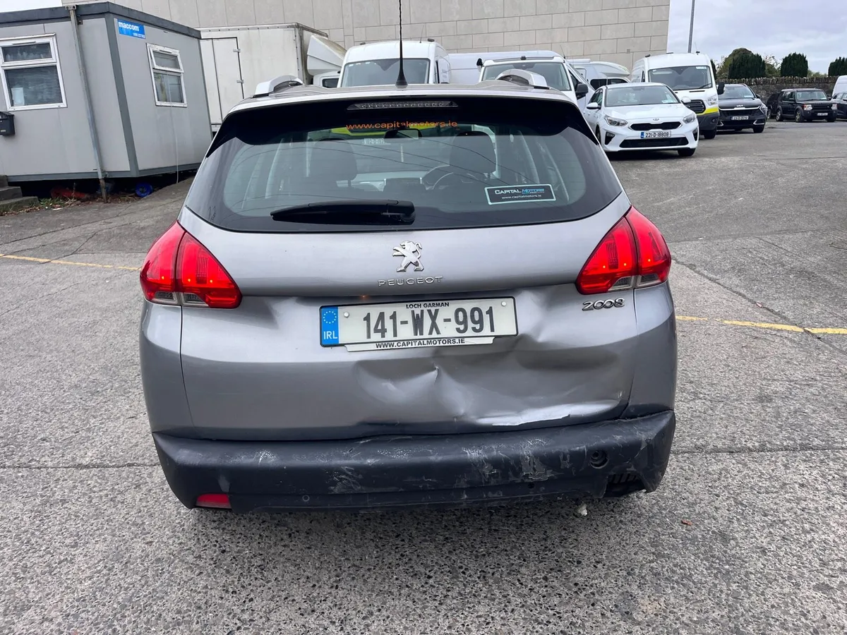 2014 Peuegote 2008 - Image 4